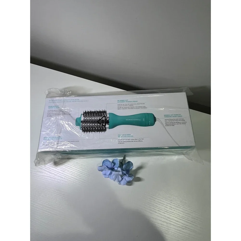 NEW Moroccanoil Effortless Style 4-in-1 Blow-Dryer Brush Teal Round Brush Curler